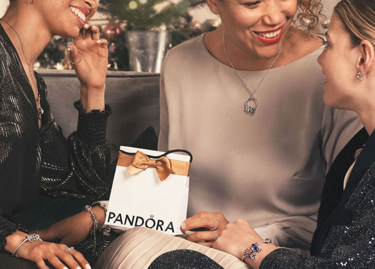 73-Pandora-Winter-2021-styling-10-1024x576.jpg